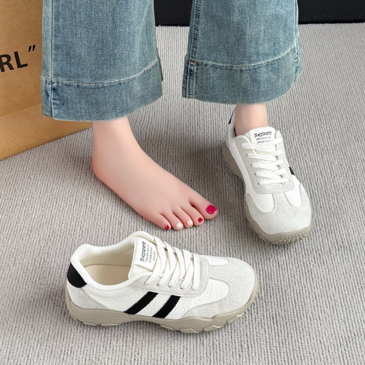 College Style Versatile Sports Shoes for Women 2025 Autumn New Student Round-Toe Moral Training Shoes Fashionable Height-Increasing Casual Women's Shoes