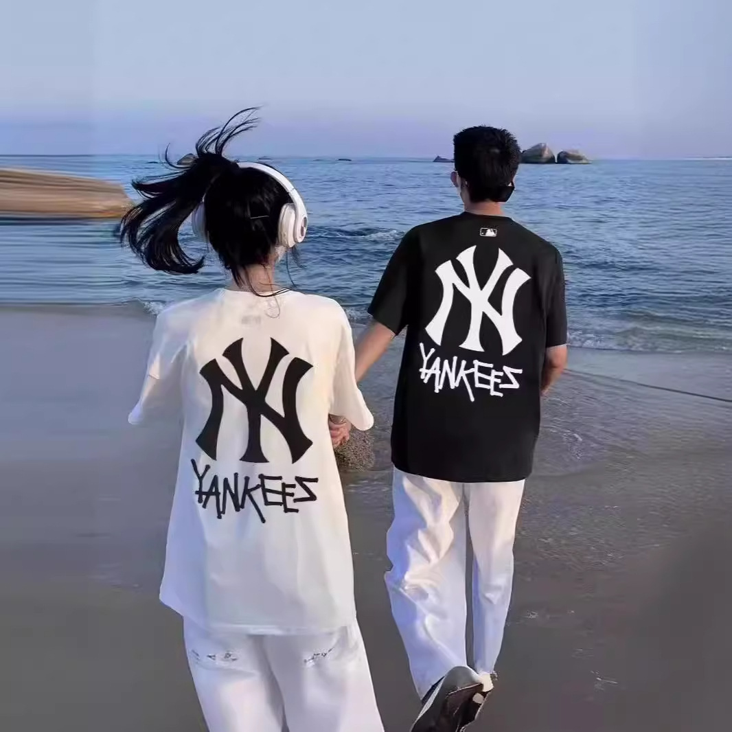 MLB 남녀 커플 스포츠 티셔츠 큰 로고 캐주얼 패션 짧은 소매 24 봄과 여름 새로운 세대의 머리카락