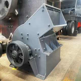 小型移动锤式破碎机细度可调砂石骨料石子锤破机尾矿边角料打砂机
