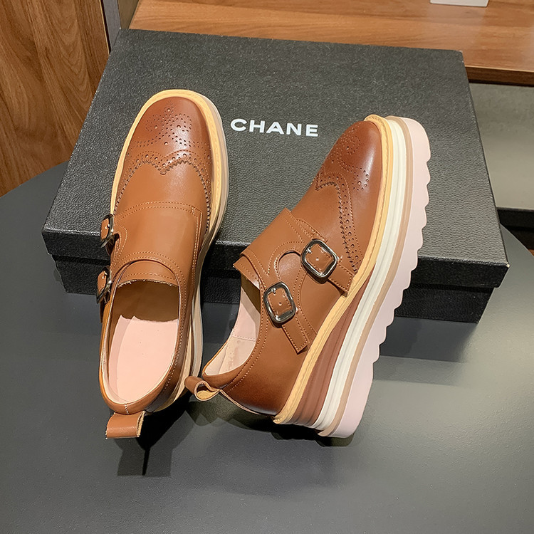 밝은 갈색