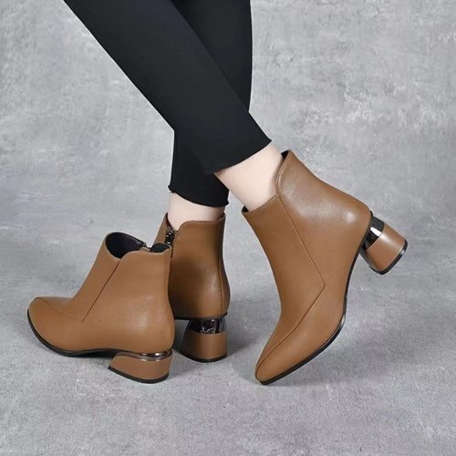 Women's Soft Leather Short Boots with Fleece Warmth Soft Leather Fleece Martin Boots Autumn Winter Snow Boots for Mothers