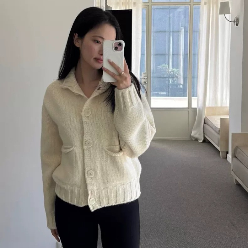 In Stock 2025 Winter New Korean Dongdaemun Not*Ing Written Sweater with Rolled Edges and Pockets Knitted Cardigan