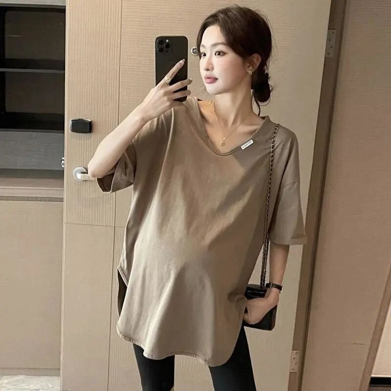 Pregnant Women's V-Neck Outerwear Loose Stylish Solid Color Short-Sleeved Maternity Belly-Covering T-Shirt Plus Size Maternity Wear Hot Item Pregnant Women's V-Neck Outerwear Loose Stylish Solid Color Short-Sleeved Maternity Belly-Covering T-Shirt Plus Size Maternity Wear Hot Item