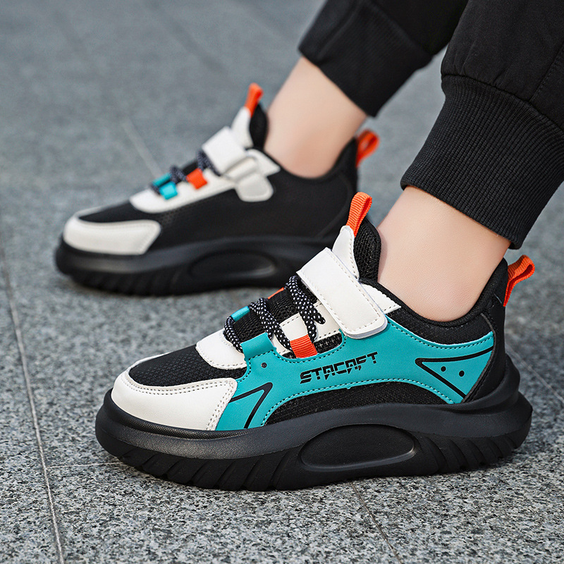 Wear-resistant lightweight children's autumn soft running sneakers…