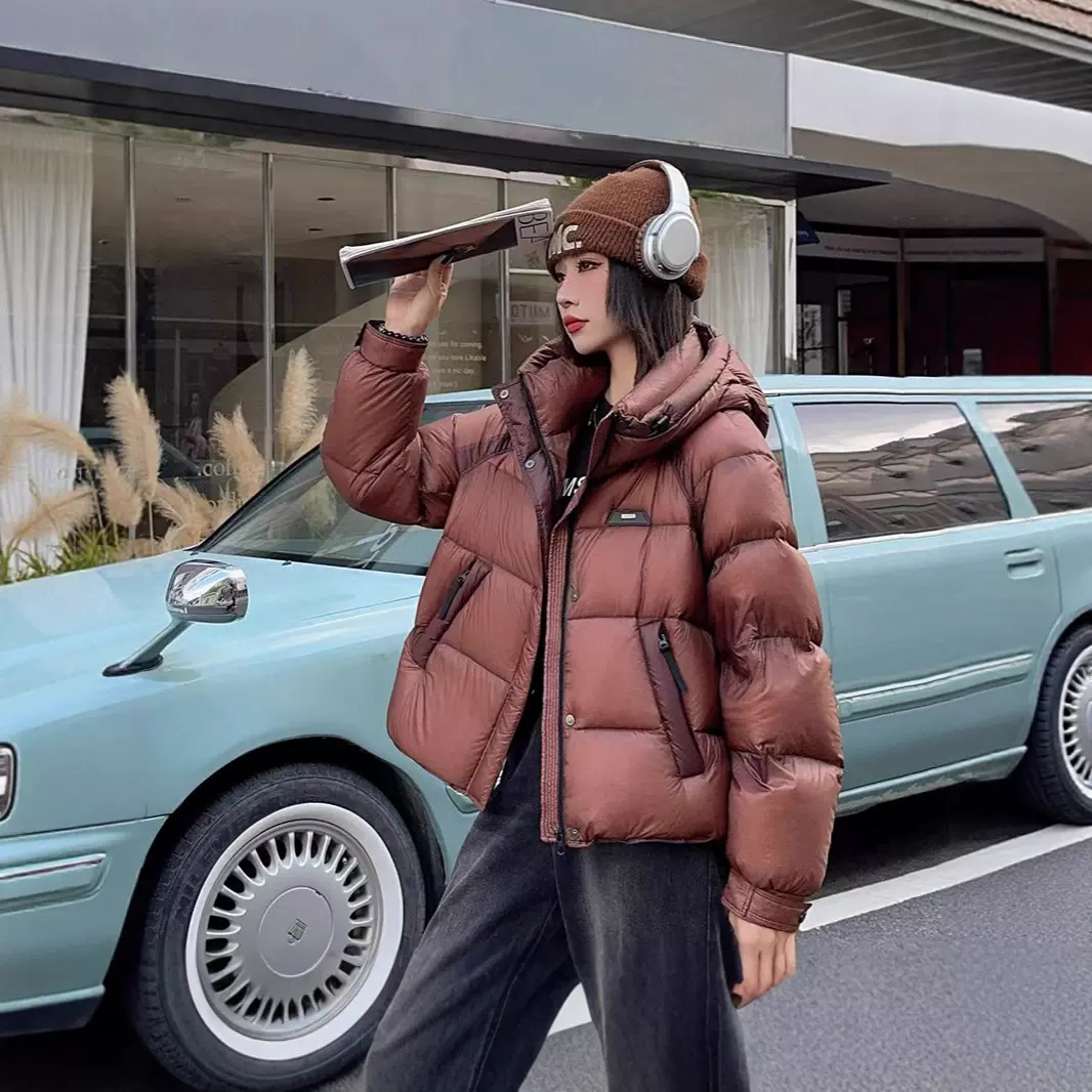 高级感泡芙加厚保暖短款羽绒服女冬季新款小个子休闲面包服外套潮