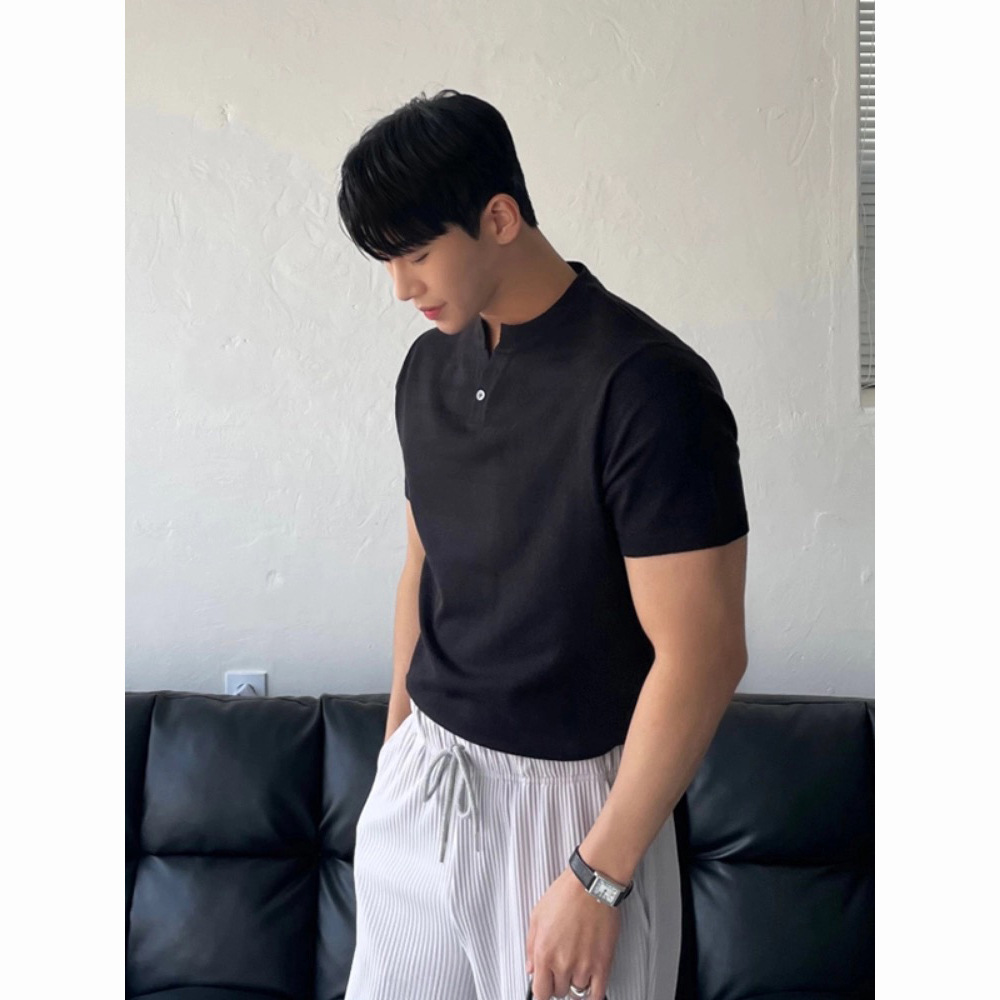 Verano nuevo estilo suéter de manga corta hombres botones de cuello Henry delgado negocios hielo seda camiseta coreana comercio exterior transfronterizo al por mayor