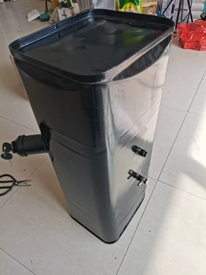 Fuel tank — fuel tanks for trucks, agricultural vehicles - length-75cm-width-30cm-height-25cm-approximately-45-liters-oil-discharge-from-the-bottom-no-oil-return