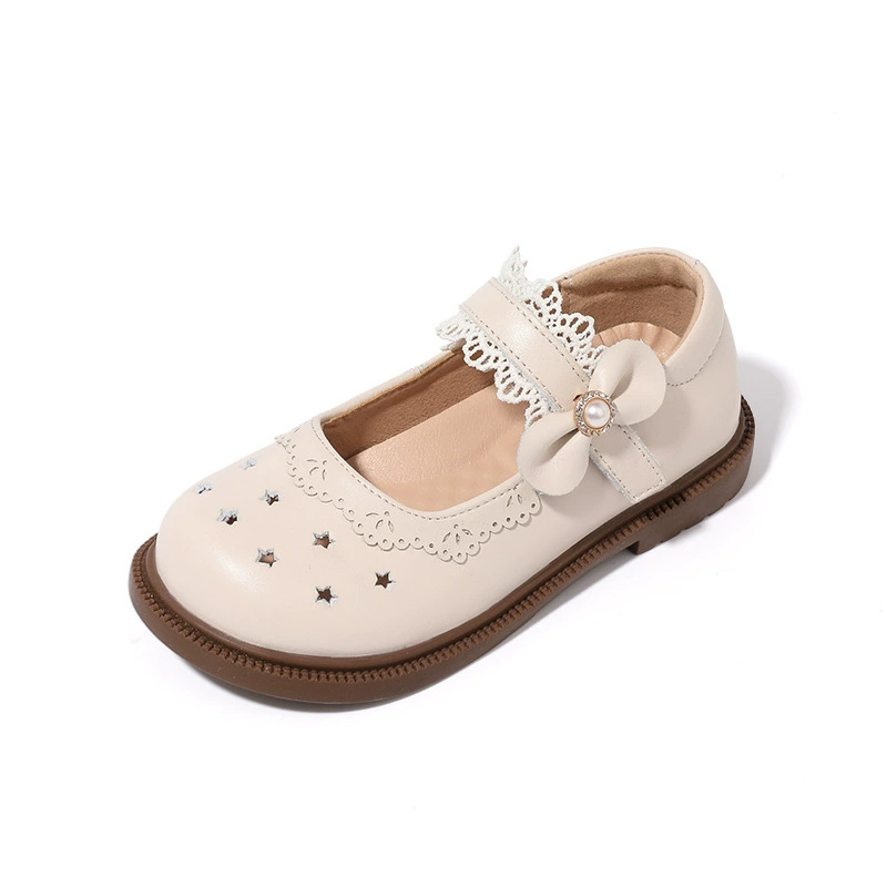 2025 Новые кожаные туфли для девочек, весенне-осенние туфли с бантом и кружевом, туфли для выступлений, туфли-принцессы с перфорацией для маленьких девочек, детские туфли