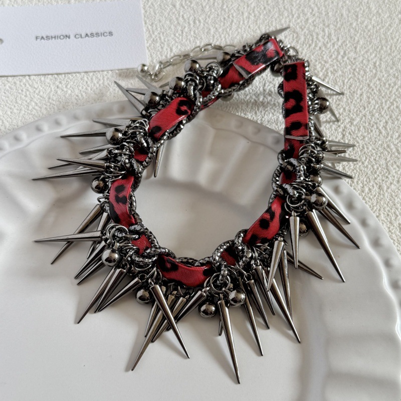 Alloy Pendant Material Gothic Vintage Style Irregular Alloy Chain-free Choker Wholesale