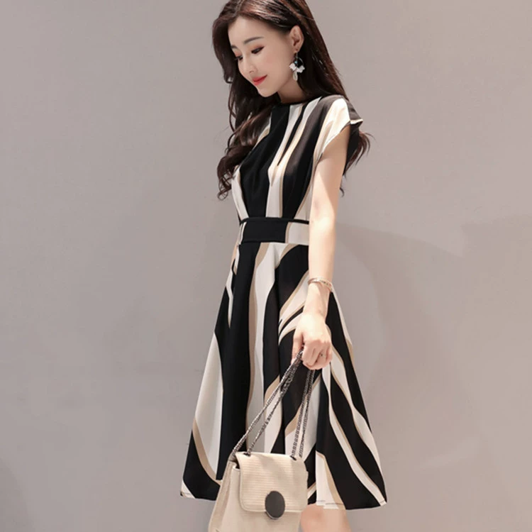 Dress (Women) Korean style mid-length, round collar, high waist — black, sizes M–3XL
