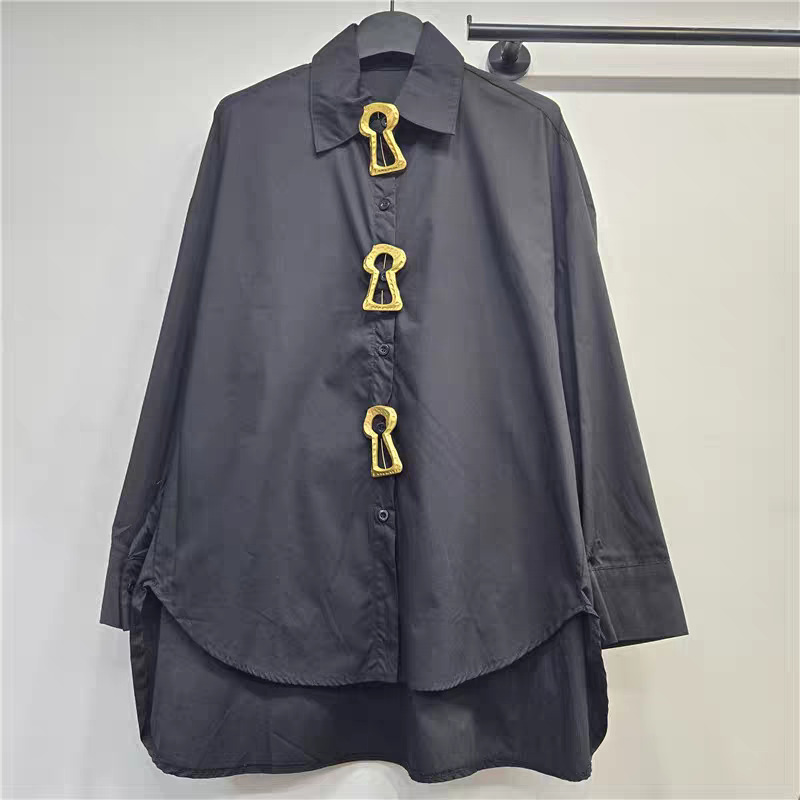 Ingeniería pesada simple camisa de manga larga de color sólido para mujeres 2026 primavera nuevo diseño de hebilla metálica blusa suelta image 6
