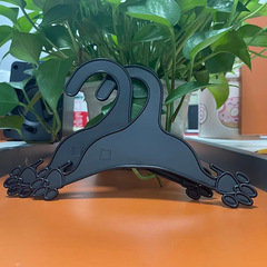 Supply pet clothes hangers plastic dog paw shape dog clothes cooling rack pet clothing display cabinet special hangers