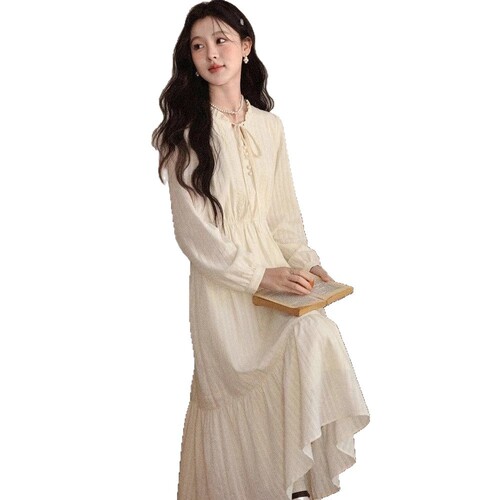 A women's autumn new style V-neck long-sleeved French-style apricot dress with 