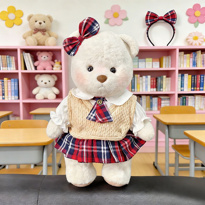 레드 브라운 톤의 힙하고 트렌디한 캠퍼스룩 여성 스타일