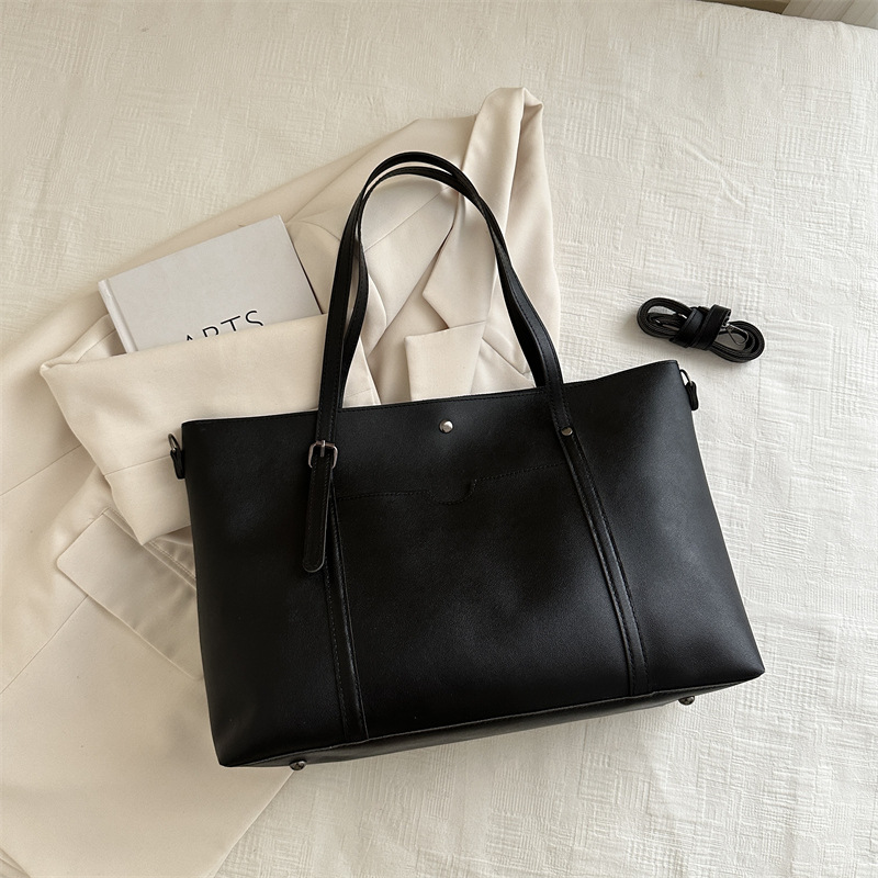 Bolso de hombro de moda para mujeres 2024 nueva bolsa de gran capacidad simple bolso portátil para estudiantes universitarios clase