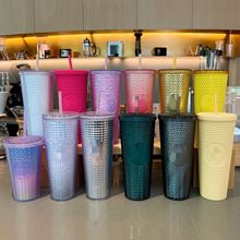 跨境同款Studded双层塑料杯吸管杯铆钉榴莲杯便携咖啡杯现货
