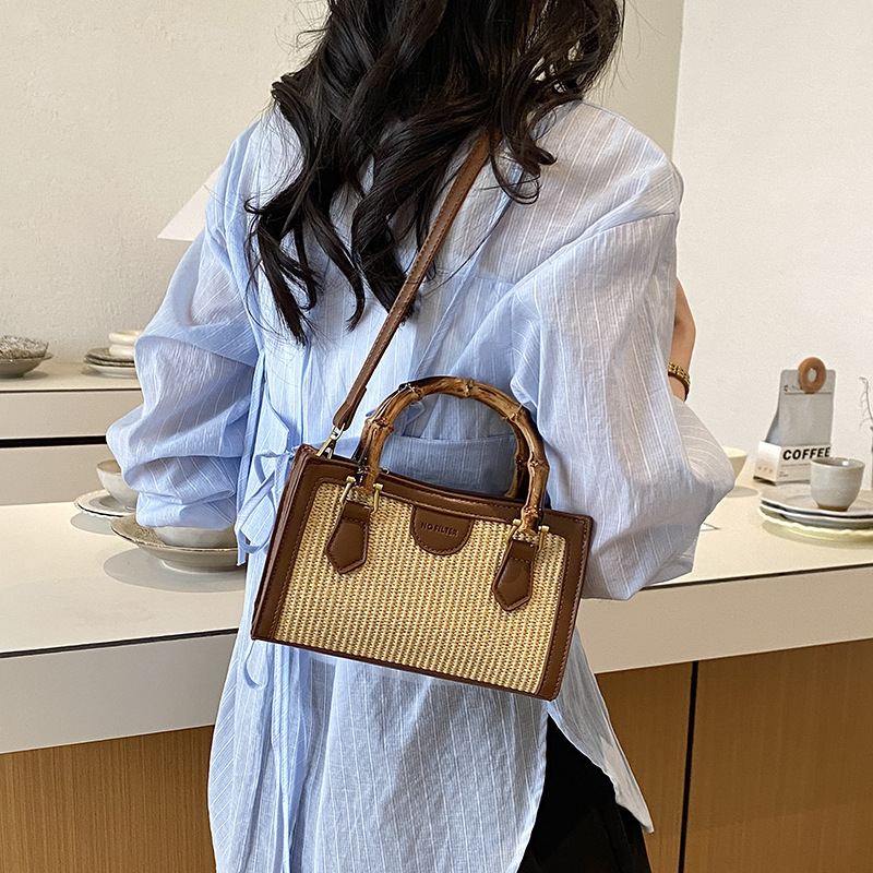 Bolsa de paja tejida diaria para mujeres verano 2026 nuevo nicho de moda diseño de balsa de vacaciones de playa