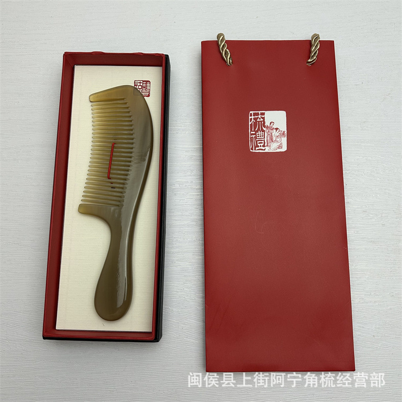 Horn Comb Gift Set Premium Ox Horn Hair Comb for Long Hair Home Use Elegant Festival Gift Box in use