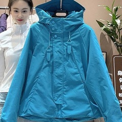 时尚连帽冲锋衣外套女款2025新款春秋薄款宽松休闲夹克风衣棒球服