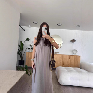 2025�W���羳Ů�bϵ���A�I���ޟo���LͲһ��ȹ�r�����eŮʿ�B��ȹ