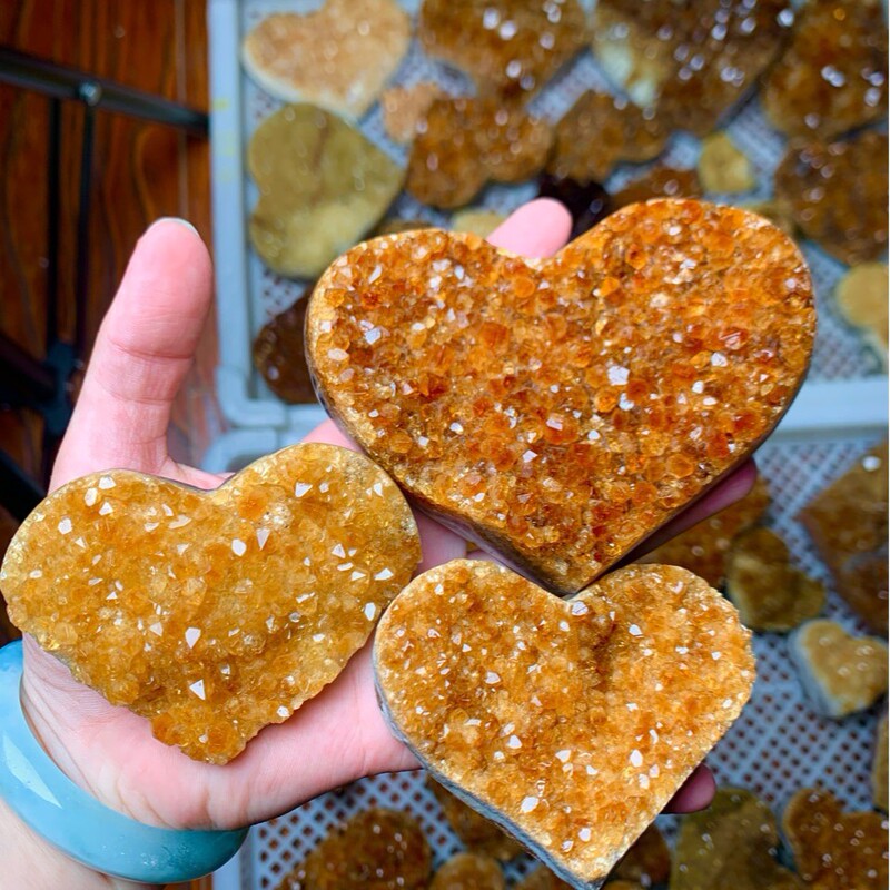 Yellow Crystal Heart-Shaped Block Crystal Cluster Carving Polished Crystal Office Carving Diffuser Gift Ornaments Home Decoration Gift Yellow Crystal Heart-Shaped Block Crystal Cluster Carving Polished Crystal Office Carving Diffuser Gift Ornaments Home Decoration Gift