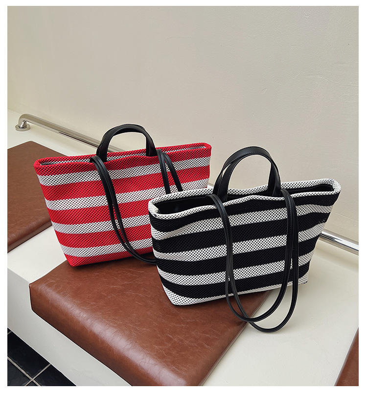 Fashionable large-capacity commuting bag for women 2025 new style, single-shoulder bag for going out to work, casual color-blocking tote bag full figure