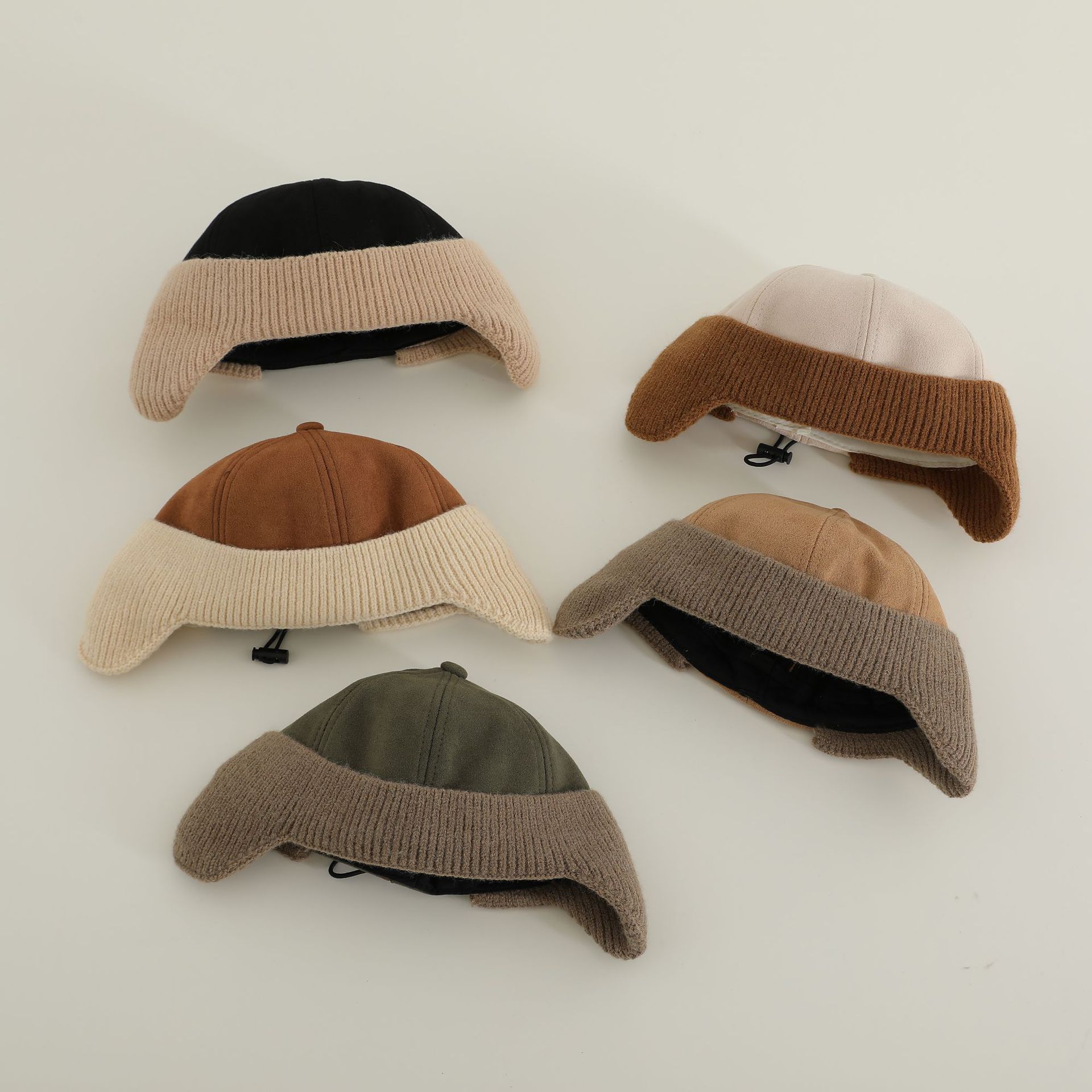 Sombreros infantiles otoño invierno letras de placa de protección de orejas sombreros principales para bebés de otoño adorable sombrero de punto de aire extranjero