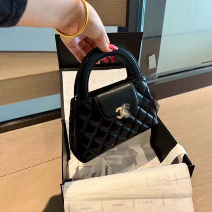 渠道货 小香家ZP编码 原厂皮五金 大容量女士手提包链条单肩包