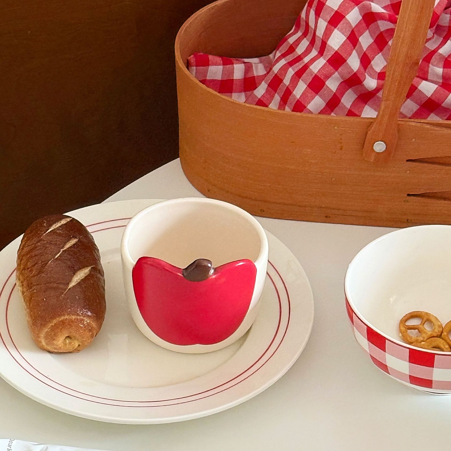 Cute Good-looking Ins Style Red Ceramic Cup