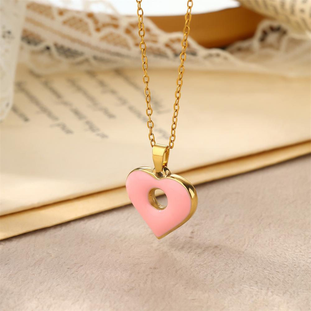 11g Weight 18K Gold Plated Plating Material 304 Stainless Steel Pendant Material Pendant Necklace Classification 304 Stainless Steel Chain Material 1 Piece Quantity Holiday, Daily Occasion 304 Stainless Steel Material Heart Shape Pattern Women's Gender Enamel, Hollow Out Design Casual, Simple Style Style Wholesale Jewelry Casual Simple Style Heart Shape 304 Stainless Steel 18K Gold Plated Enamel Hollow Out Pendant Necklace 9