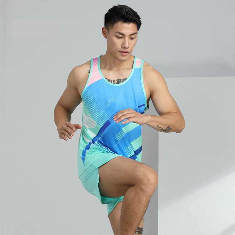 681 남자 (코스트 그린)