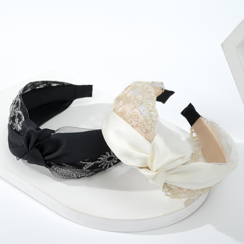 Cute Bow Knot Cloth Lace Hair Band display picture 1