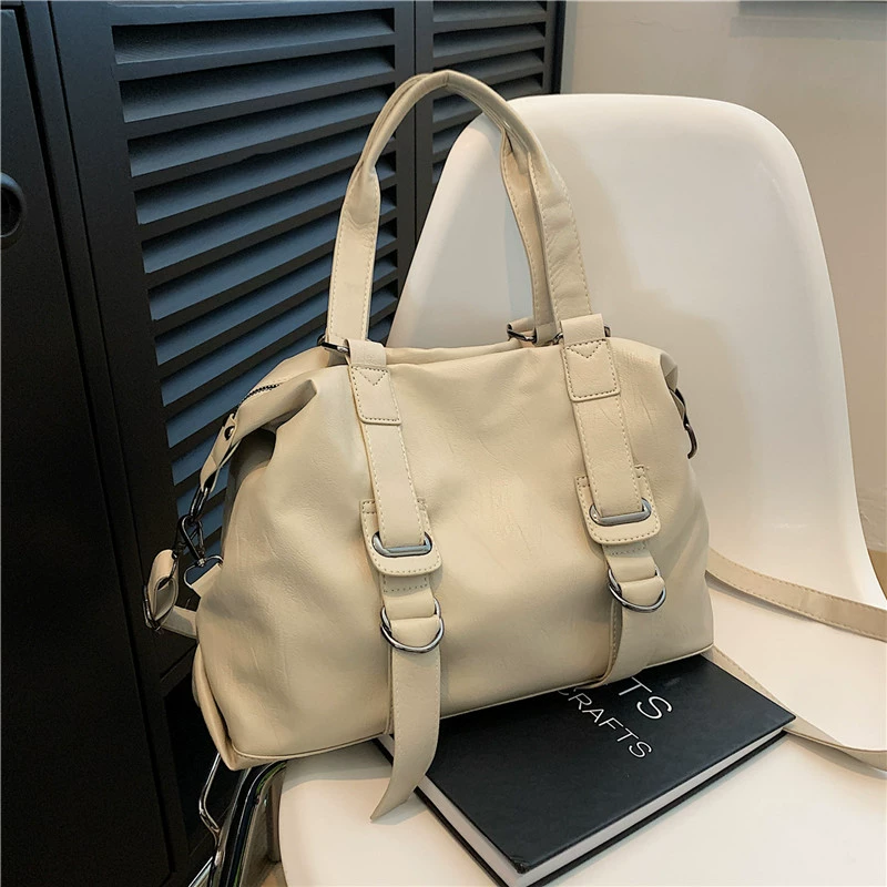  Retro One-Shoulder Bag, Capacious Purse, 22×11×10.8 cm, Lightweight 0.54 kg