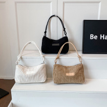 新款轻便韩版条绒布休闲腋下包百搭灯芯绒单肩包时尚包包女出行