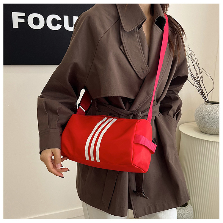 165g Weight Polyester Lining Material Sewing Thread Fashion Element Zipper Closure Type Single Shoulder Strap Strap Type Crossbody Bag Bags Type Daily, Sports Occasion Nylon Material Solid Color Pattern All Seasons Season Women's Gender Classic Style Style Cylindrical Shape Medium Size Women's Medium Nylon Solid Color Classic Style Sewing Thread Cylindrical Zipper Crossbody Bag 4