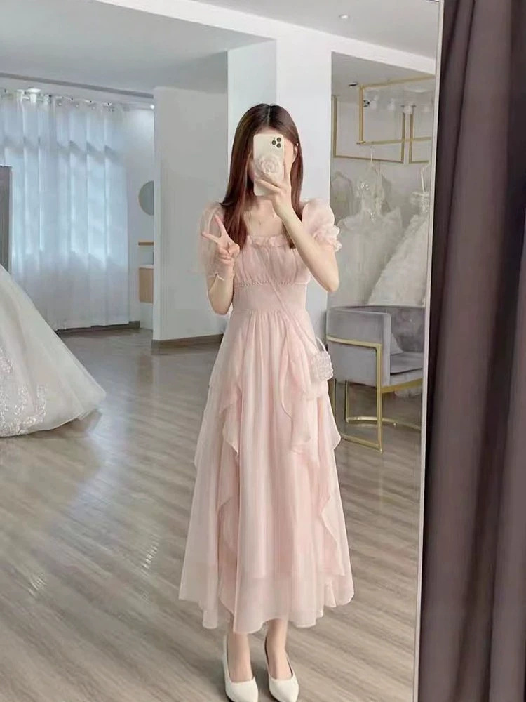 Váy maxi nữ thắt eo chất liệu voan mềm mại, dáng suông dài quá gối — màu hồng