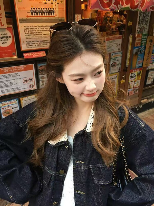 Korean-style retro lace patchwork denim jacket for women, 2026 spring and autumn new model, loose and versatile casual jacket Korean-style retro lace patchwork denim jacket for women, 2026 spring and autumn new model, loose and versatile casual jacket