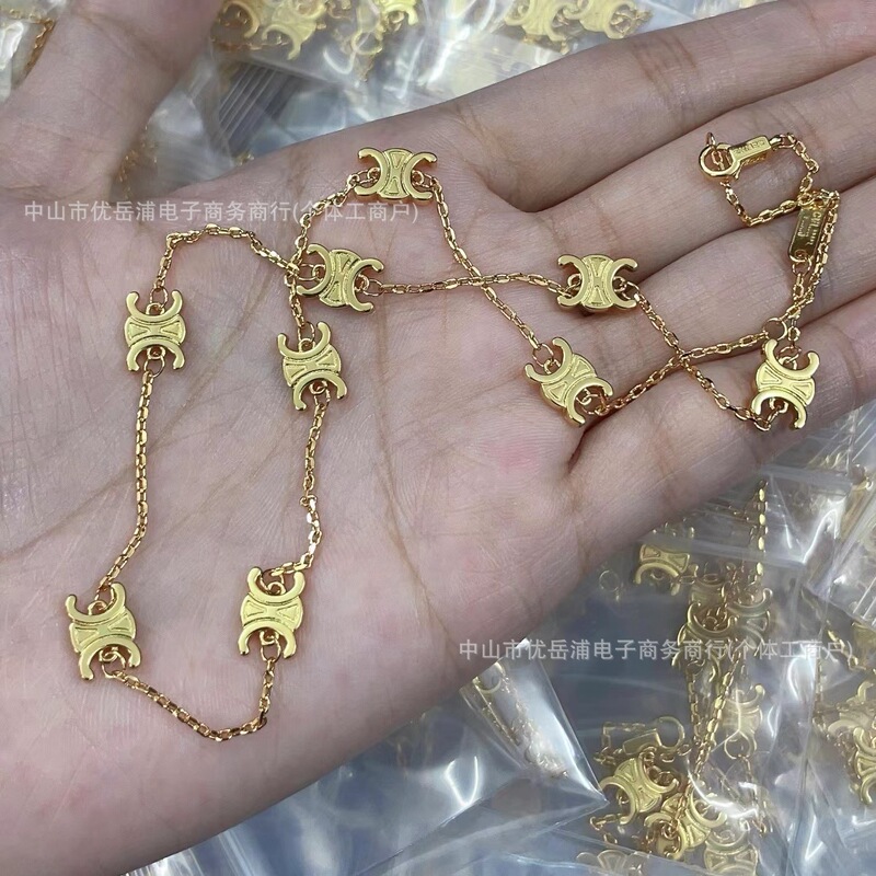 Authentic Real-Shot of the Classic 9-Piece Set by Saijia: Arc De Triomphe Necklace for Women, Fashionable and Sophisticated Collarbone Chain, Wholesale and Dropshipping Authentic Real-Shot of the Classic 9-Piece Set by Saijia: Arc De Triomphe Necklace for Women, Fashionable and Sophisticated Collarbone Chain, Wholesale and Dropshipping
