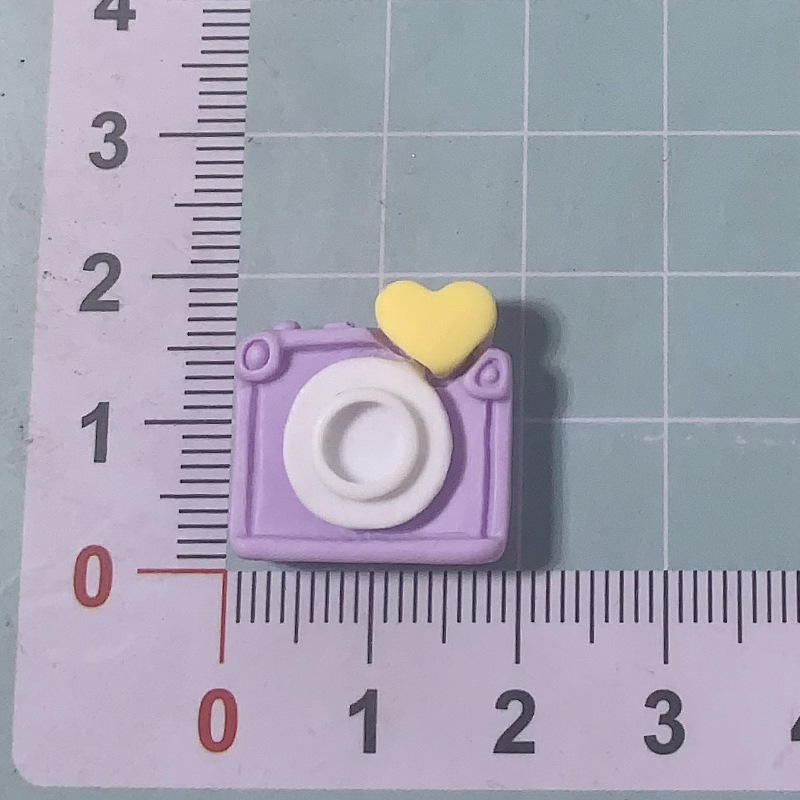 Nueva cámara de amor de dibujos animados, accesorios de resina de bricolaje, gel de crema, accesorios para el cabello, colgantes de carcasa para teléfono móvil, agujeros, zapatos, accesorios de hebilla