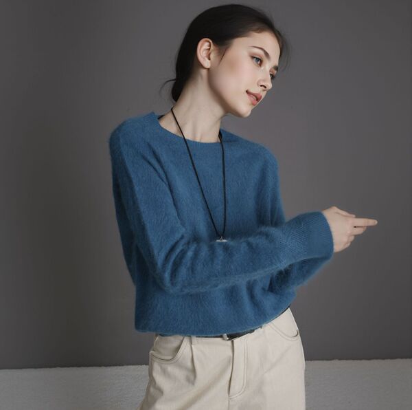 羊绒高奢拉绒羊毛羊绒衫柔软不扎岛精无缝圆领针织衫上衣女毛衣女