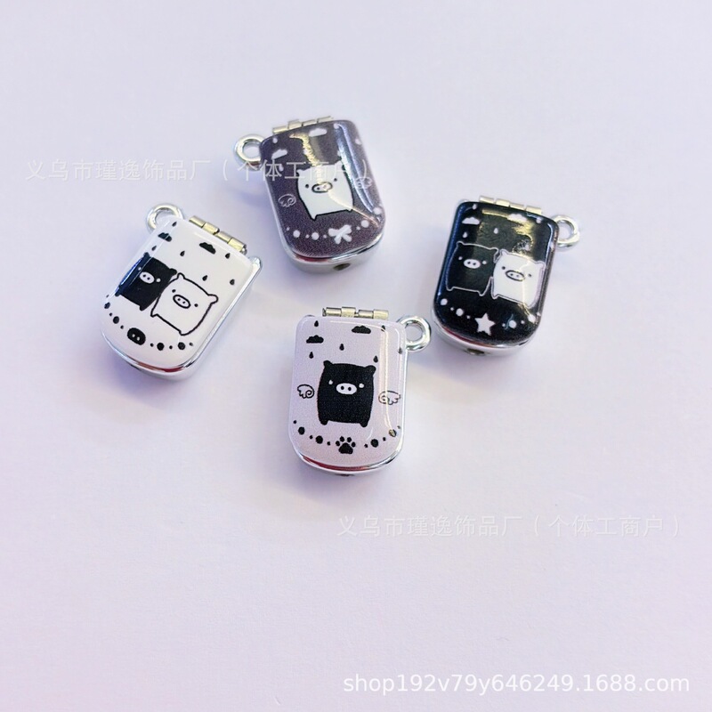 Cute cartoon dual-use black and white pig mini flip phone printed through-hole beaded DIY phone chain accessory Cute cartoon dual-use black and white pig mini flip phone printed through-hole beaded DIY phone chain accessory