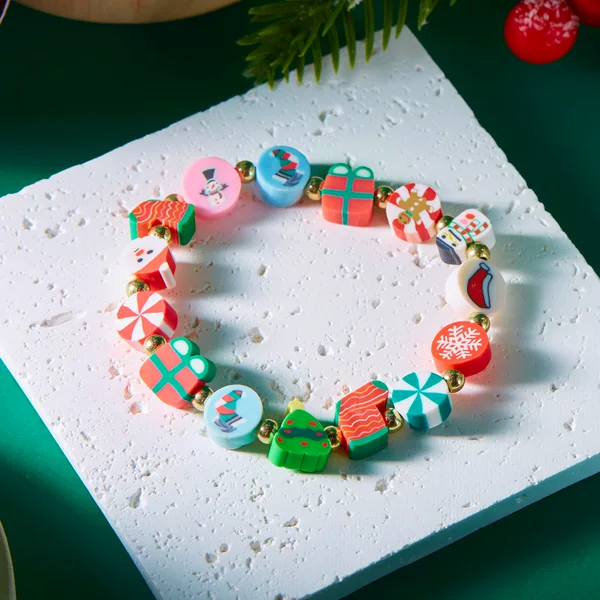 European and American Cross-border Christmas Element Bracelet for Women Hot-selling Christmas Gift Beaded All-match Christmas Color Bracelet Jewelry