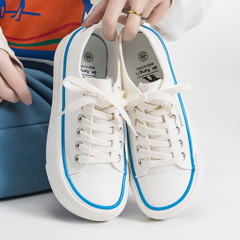 Ugly and Cute Square Canvas for Women 2023 New Thick Sole Heightening Instagram Trendy Little White Skew Headed Board_voghion.com