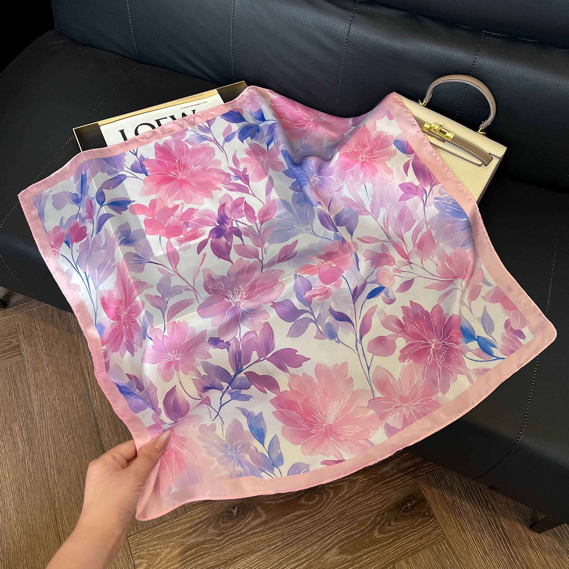 Transfronterizos nuevos bufandas de seda azul de alto nivel de seda cuadrada de simulación bufandas de moda de decoración de moda de combinación bolsa correa de pelo bufandas profesionales