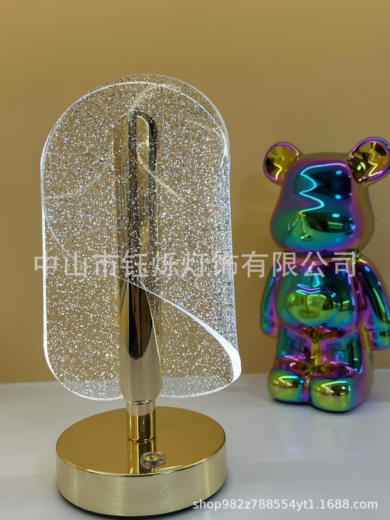 Suministro directo de fábrica estilo minimalista moderno red ins cama dormitorio cabecera acrílico tres colores atenuación luz nocturna creativa