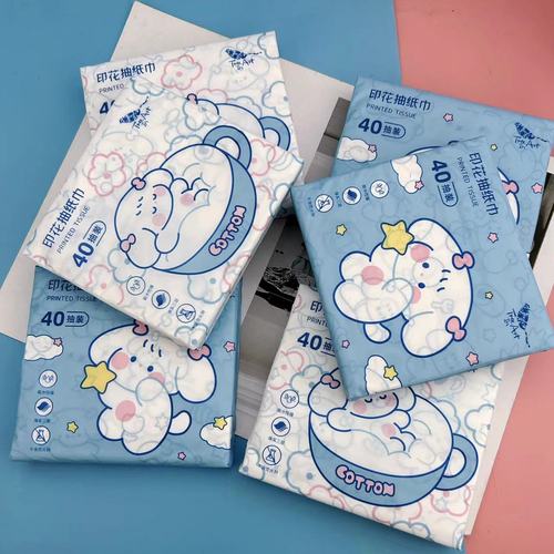 Printed paper towels, flying dog printed paper towels, colorful napkins, portable small pack paper, facial tissue, mouth wiping paper, 40 pieces