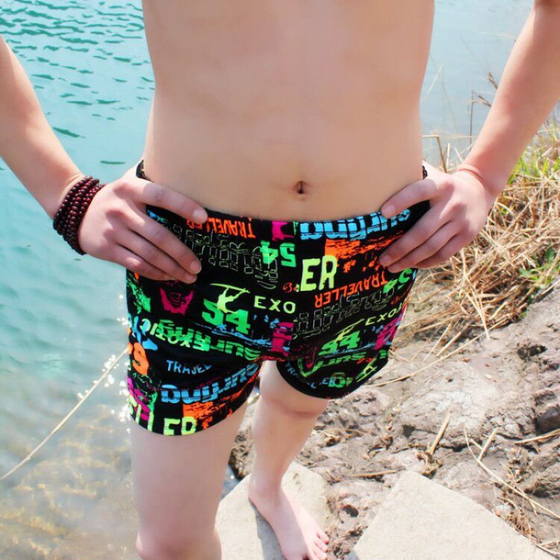 Big boy swimming trunks bathing trunks Men's trousers Boxer adult Quick drying Teenagers new pattern Middle school student Adult bathing trunks