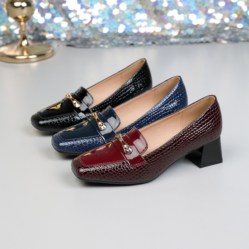 8839-2Dx Foreign Trade Cross-Border High-Heeled Shoes, European and American Style Women's Patent Leather Square-Toe Chunky Heel Shoes, Large Size 43 8839-2Dx Foreign Trade Cross-Border High-Heeled Shoes, European and American Style Women's Patent Leather Square-Toe Chunky Heel Shoes, Large Size 43