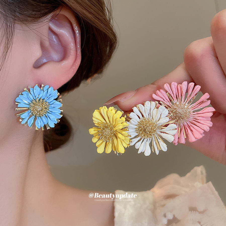 Pendientes de margarita de Lafite con aguja de plata, pendientes de estilo de vacaciones junto al mar, temperamento dulce y único, pendientes de todo fósforo para fotos, mujeres