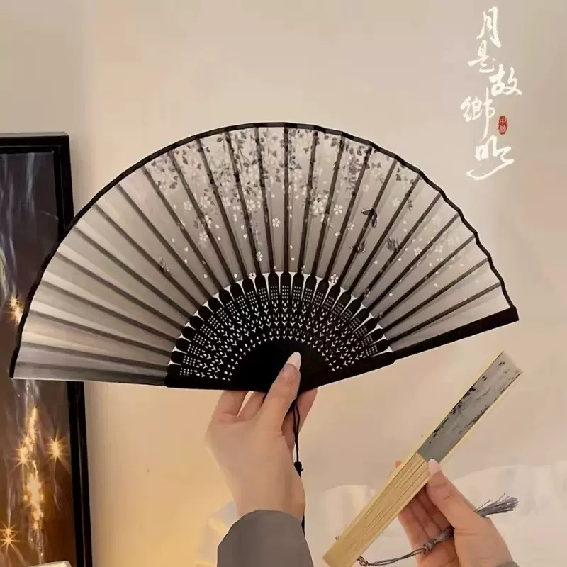 随身便携折叠中风小扇子古风折扇新中式女春夏汉服旗袍舞蹈扇跨境